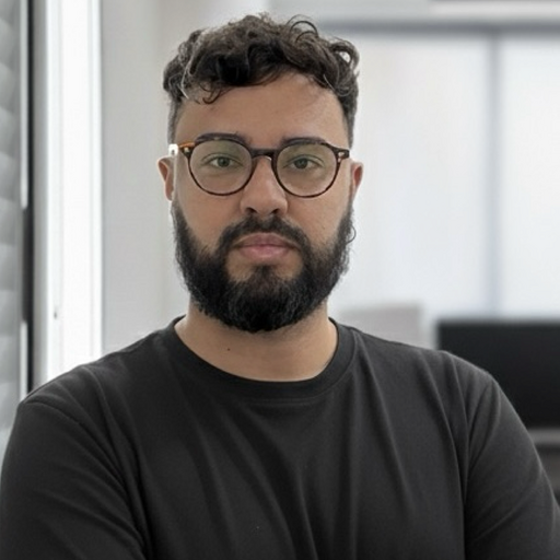 Foto de perfil do James, líder do time de atendimento