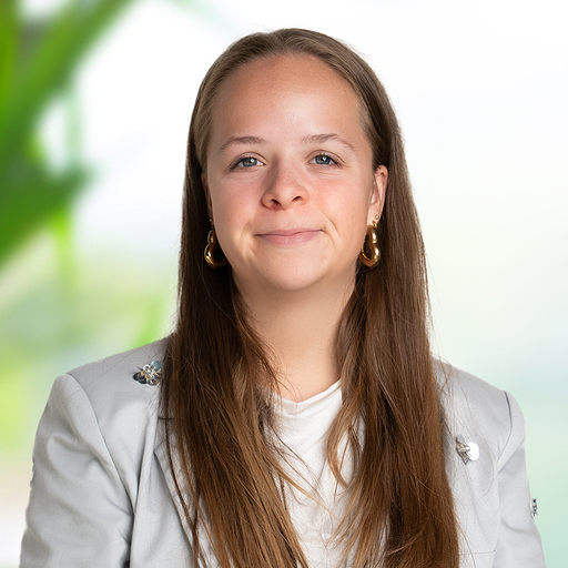 Profile photo for Isabo Visser