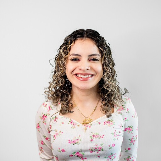 Profile photo for Fatima Valencia