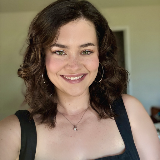 Alyssa Clair headshot