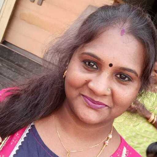 Profile photo for Shalini Ganesh