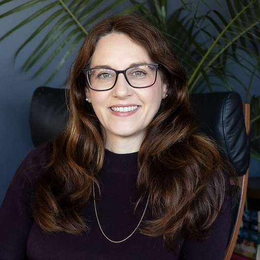 Profile photo for Heather Gadonniex